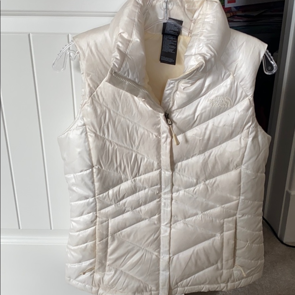 The North Face 550 white down vest